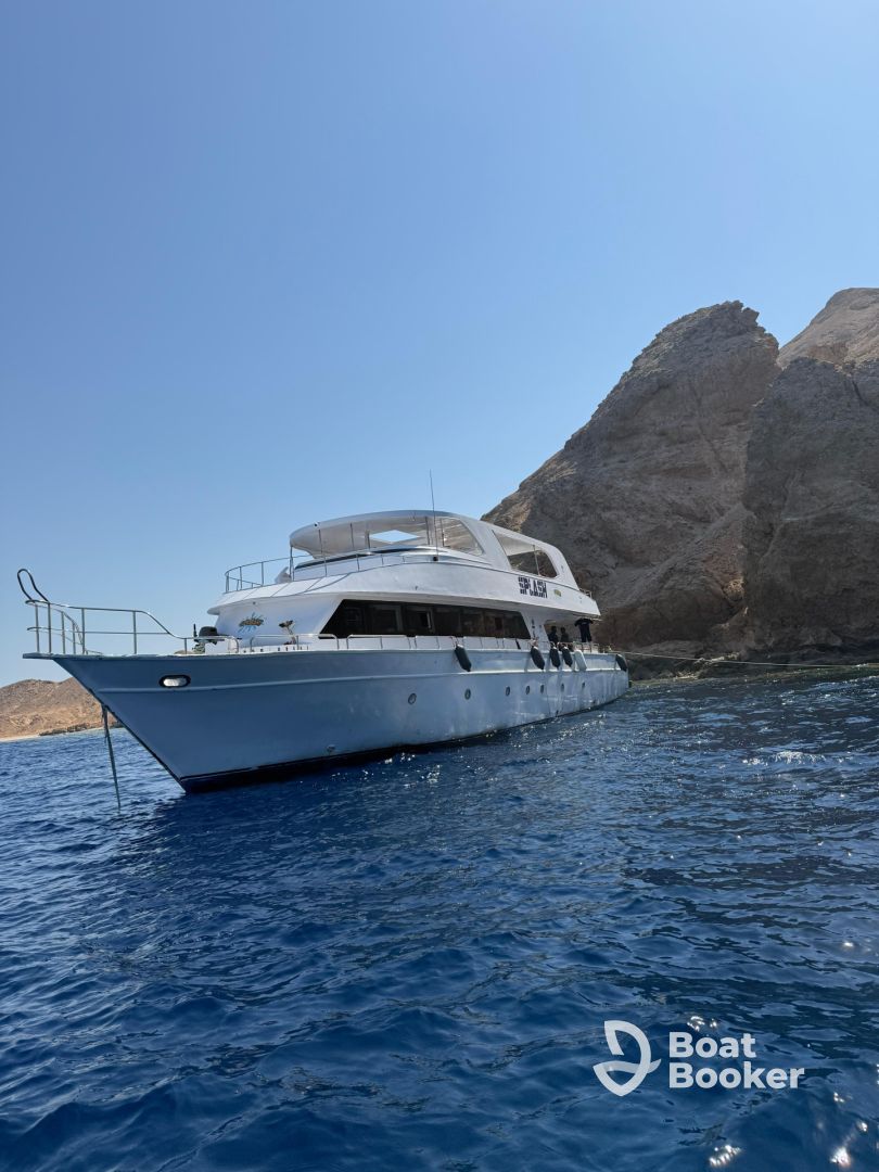 Hurghada Splash Boat