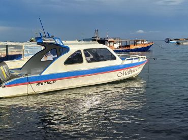 Lombok Taxi & Tour Guide Services