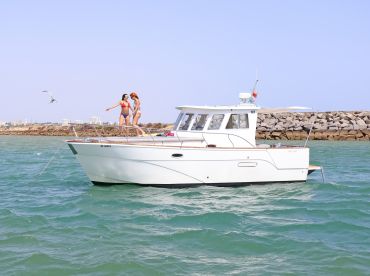 Mycrew Nautic Activities – Ribera Yacht 980