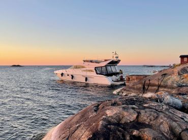 Hahn Yacht Charter – M/Y Rozzo 56ft Princess