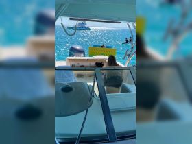 FLOATING MAT, INFLATABLE TOYS, BEACH SHADE.