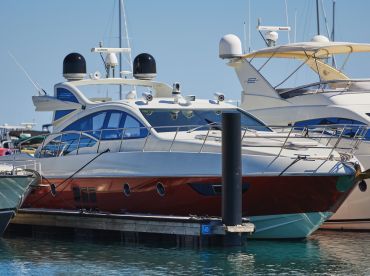 Meridian Private Yachts – 62' Azimut Yacht