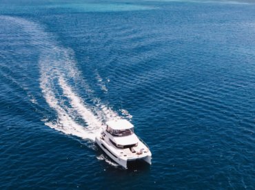 N4 Charters Seychelles – Akula