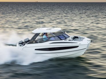 Free Charter – Aquila 32