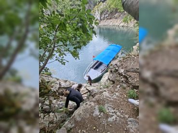 Komani Lake Experience