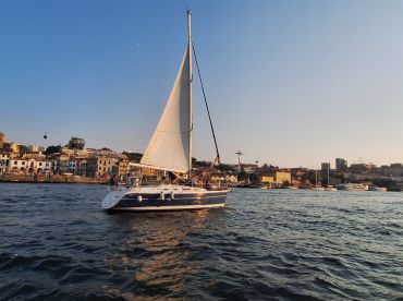 Thullium Sailboat