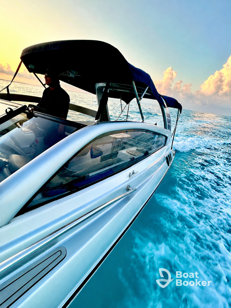 Amazing New Brand 33Ft Yacht – Hanover