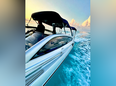 Amazing New Brand 33Ft Yacht – Hanover