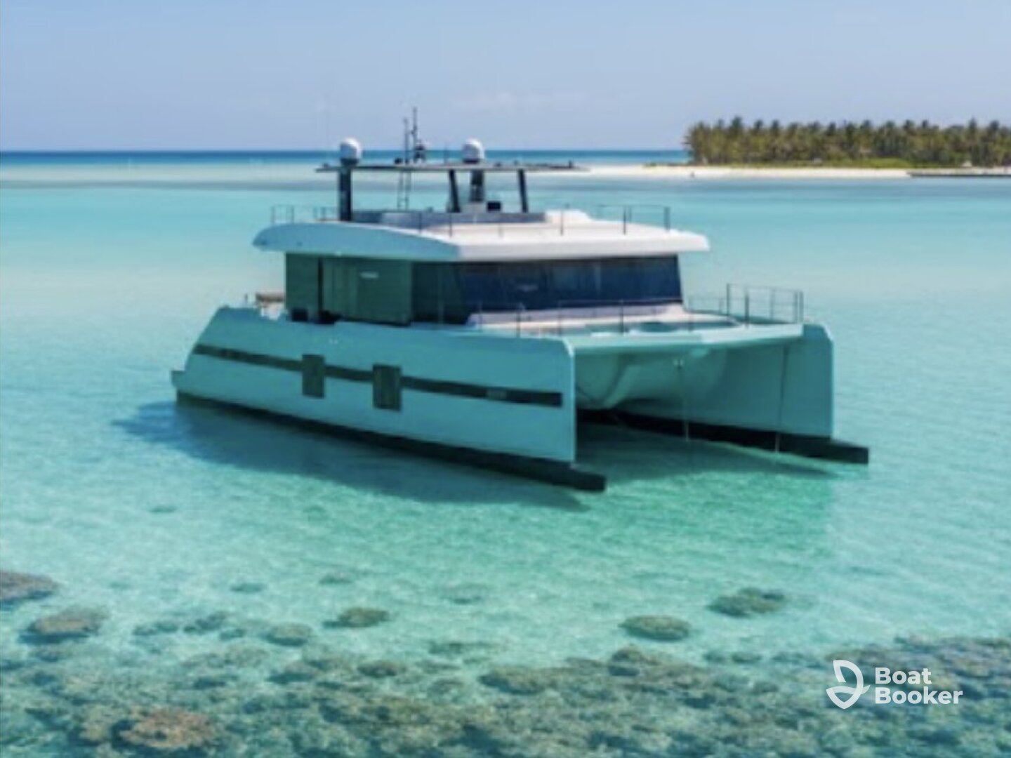 70ft Sunreef Power Catamaran | Blue