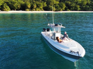 Trident Charters – 32' Contender