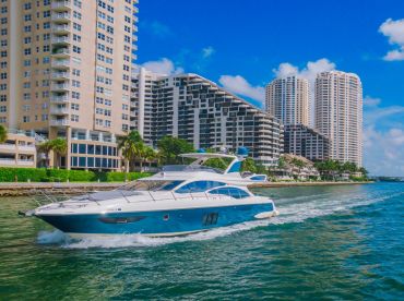 Gold Star Boat Rental – 65ft Luxury Azimut