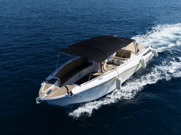 Rent a Boat Split – Mercan 34