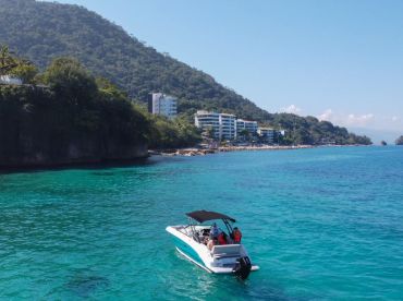 Float Boat Adventure – Sea Ray SDO 250