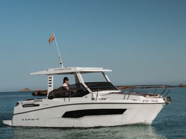 Fantastic Charter Ibiza – Mango 23ft
