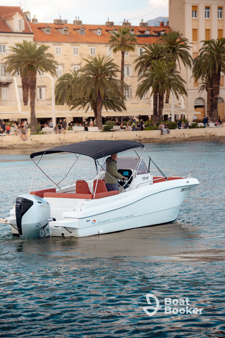Merit Boat Tours Split