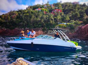 Méditerranée Evasion – Crownline