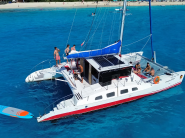 Seas The Day - Pura Vida SXM 48ft