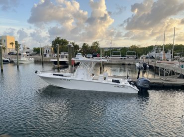 Blue Ocean Yacht Charters – Sea Hunter