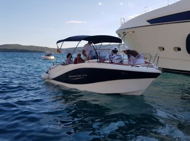 Seatours Speed Boat – Barracuda 545