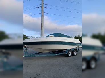 Summer Wind Chicago Boat Rental Co.