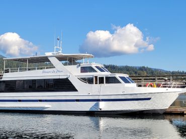 Shangri-la Yacht Rentals Vancouver – Dave