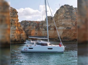 Mykonos Sailing – Fountaine Pajot 450