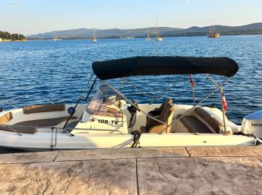 Speed boat Antonija – Atlantic Marine 670