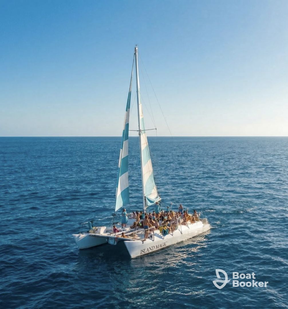 Aloha Sails Waikiki – Catamaran 36’