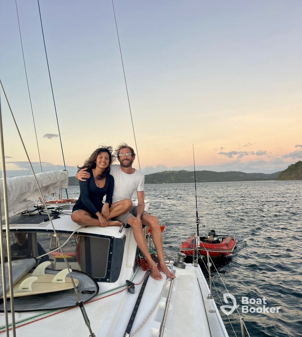 Anna Holala Catamaran – Private Sailing Tour