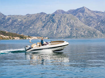 Limitless SpeedBoat Tours – Blue Cave