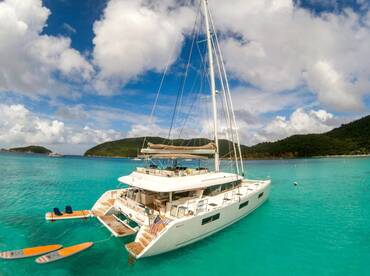 Sailing Wellness – Lagoon 620 Catamaran