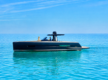 Top Yachts – Black Sheep