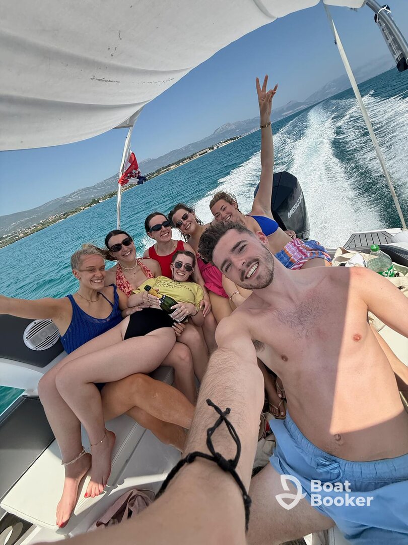 Pensa Yacht