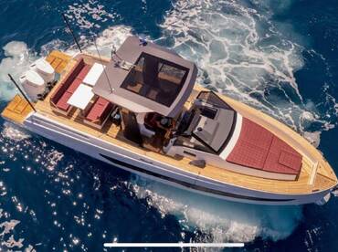 99 Knots Luxury Corfu Yacht Charters