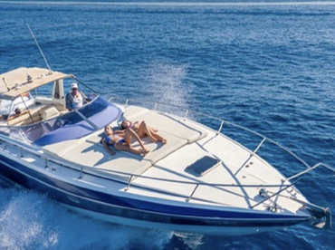 iRentBoat –  43' Sunseeker Thunderhawk