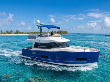 YCN Miami – 45ft Azimut | Caprice