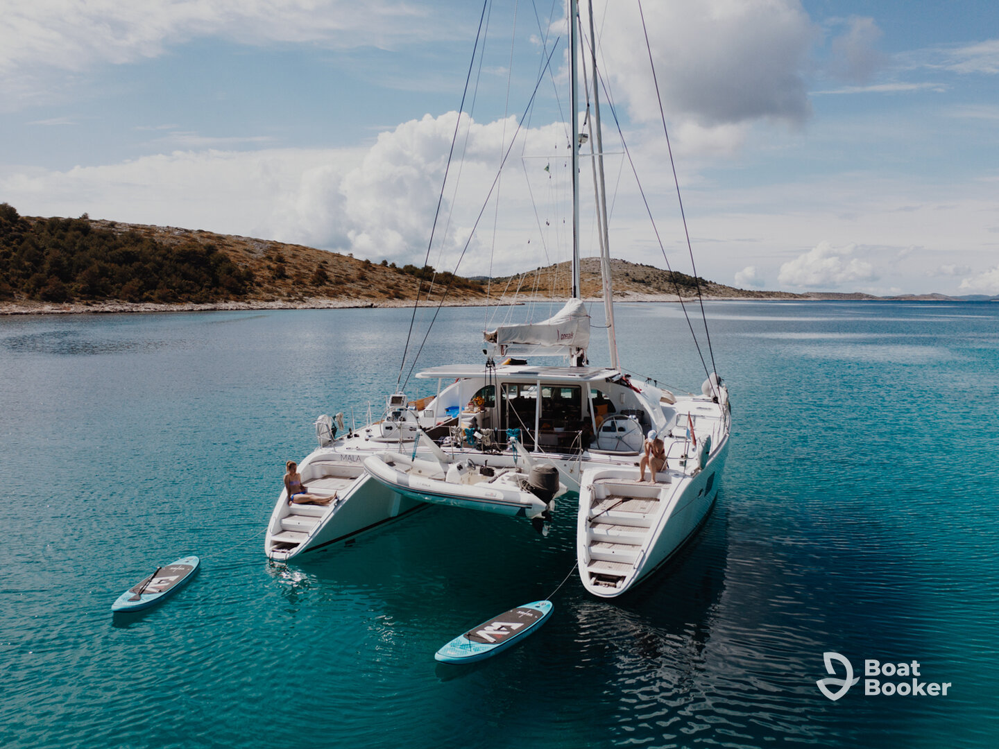 Catamaran Mala