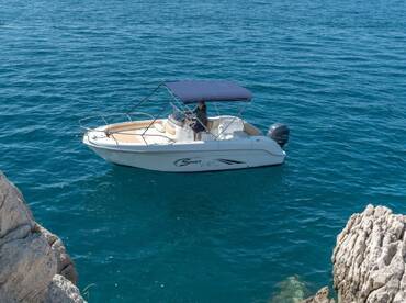 Tuna Tail Boat Trips – Saver 650