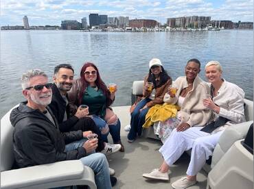 Floating Kneads Charters – pontoon cruising