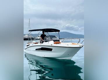 Busola Boats