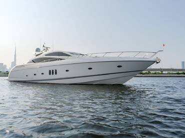 Conwy Leisure Yachts – Sunseeker Predator 82