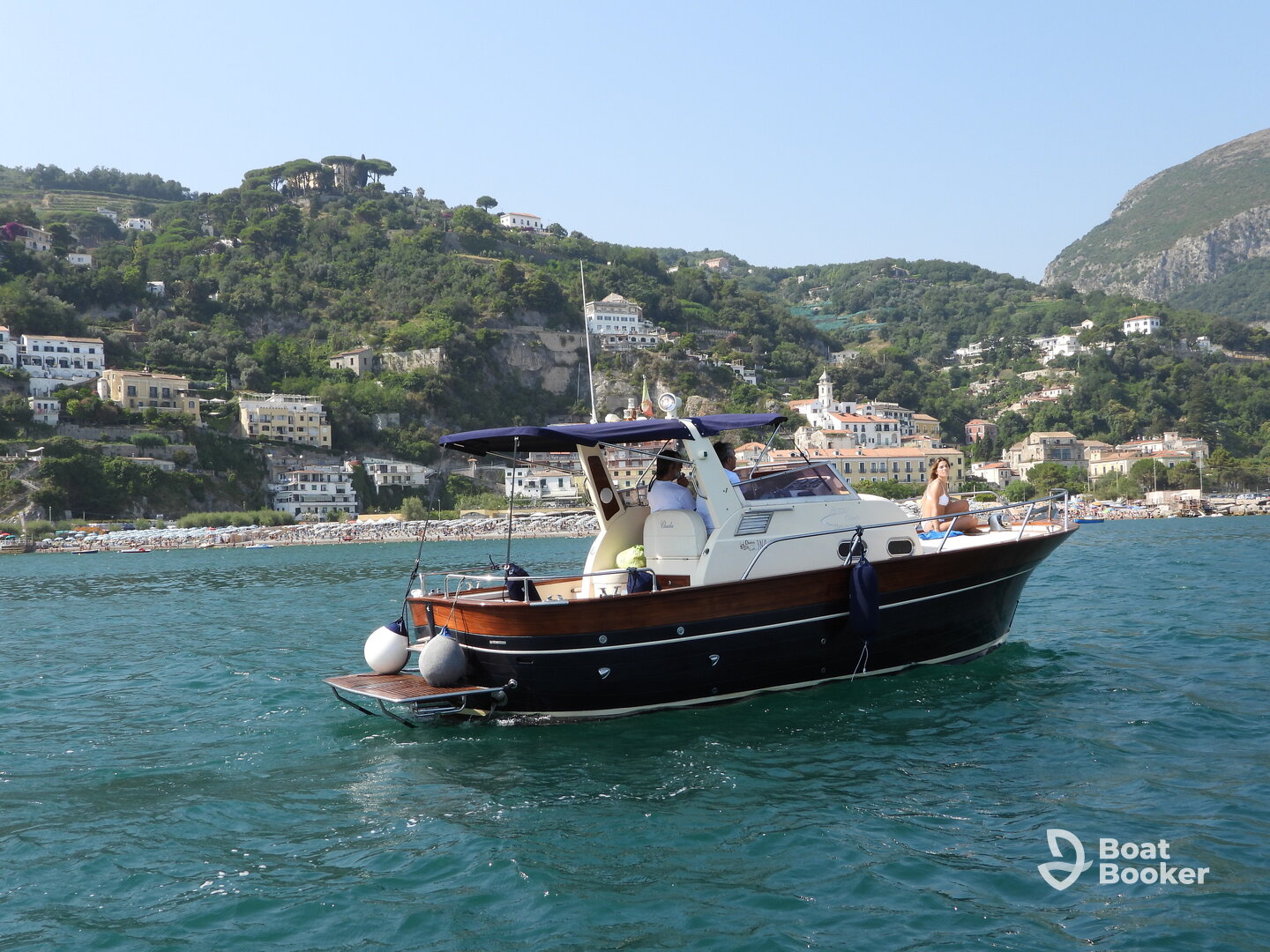 Divina DaMare Charter & Boat Rental - Jeranto