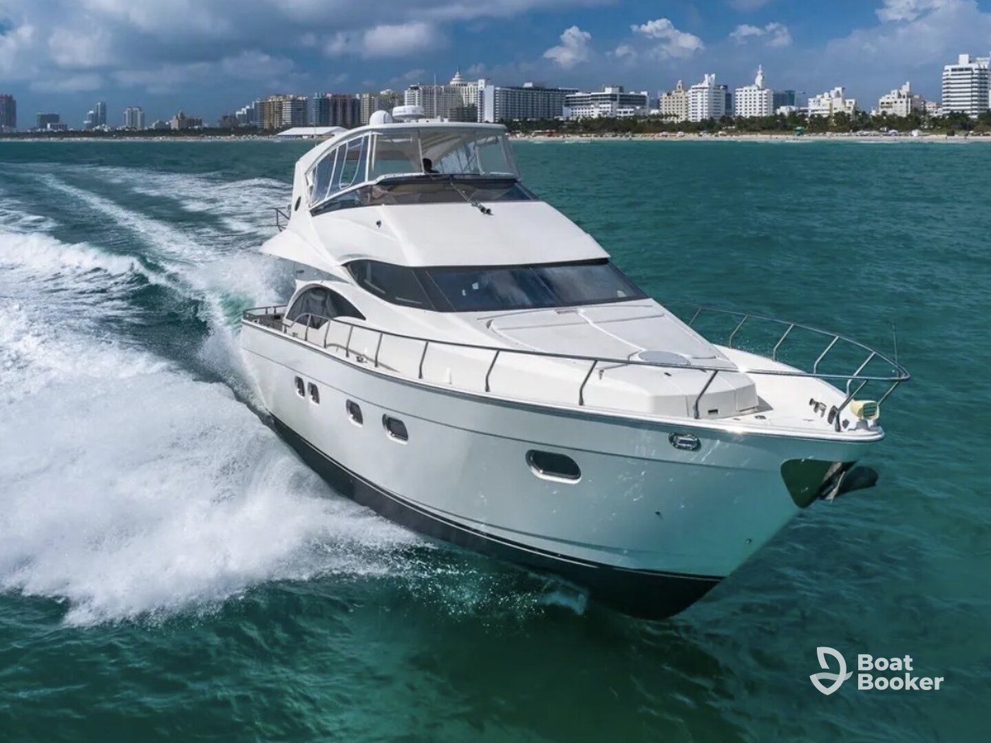 Cielo Privé Yacht Charters