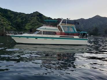 60ft Luxury HiStar YachtFisher with Starlink