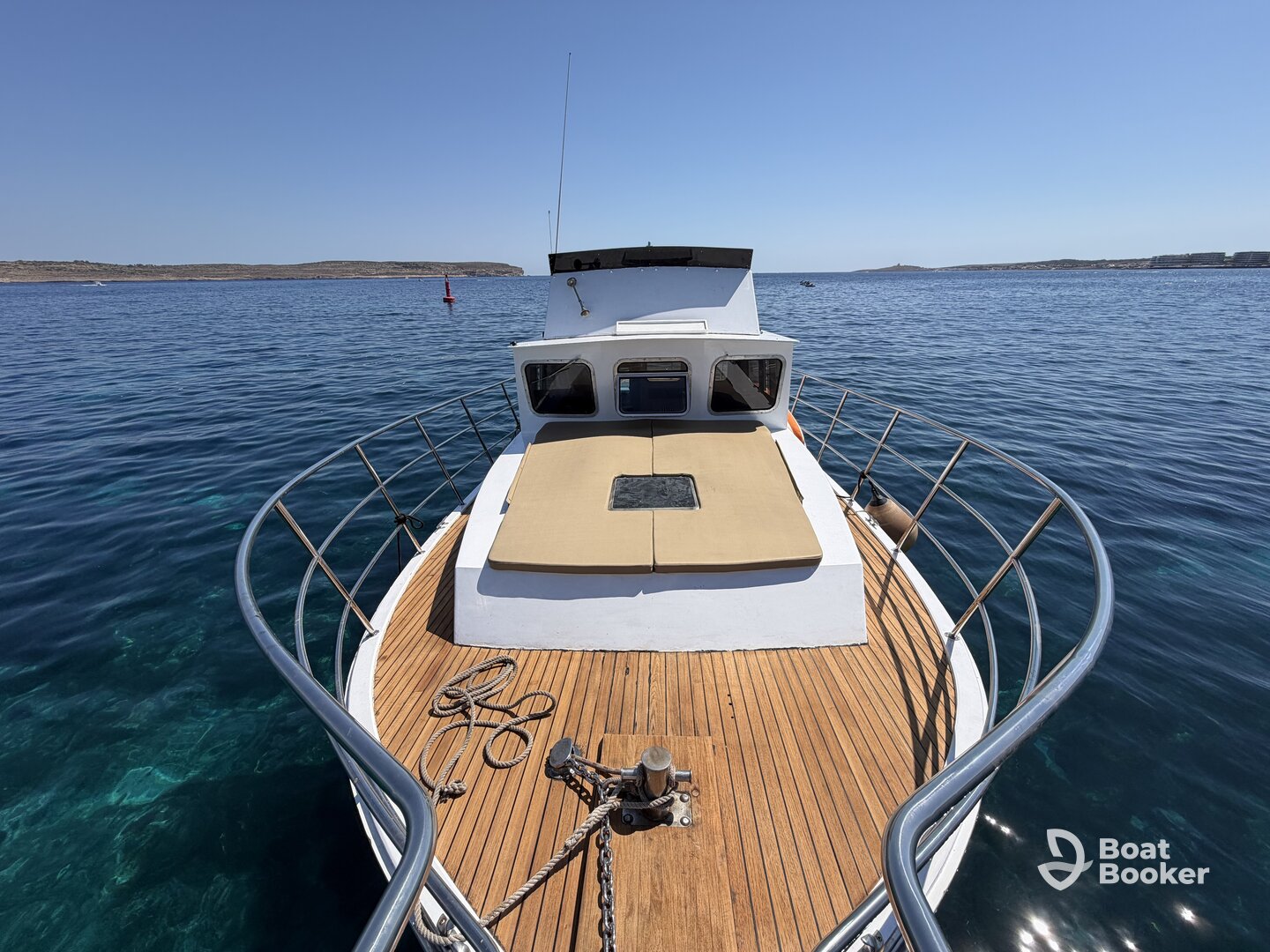 Boat charter to Comino & Gozo - Lady Emily II