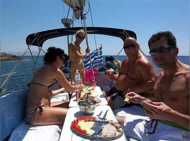 Catamaran Hellas – Omega 56