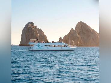 Cabo Wave Catamaran - Wild Cabo Tours