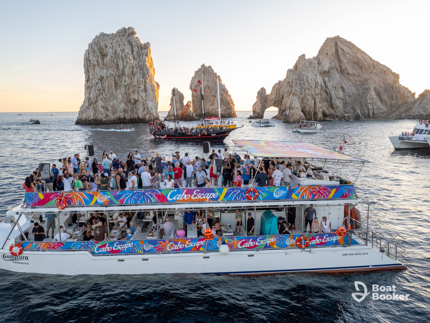 Wild Cabo Tours – Double deck 70´