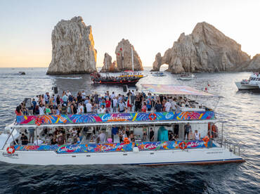Wild Cabo Tours – Double deck 70´