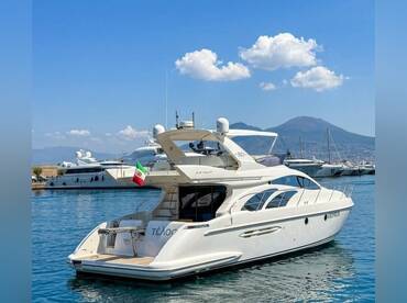 Carlina Yacht Private Tour - Azimut 50'